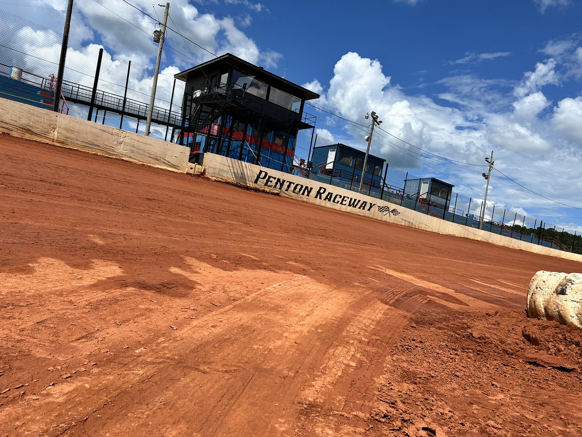 Southern Thunder Super Dirt Series (@sothundersds) on Twitter photo ๐๐ฐ๐๐๐ญ ๐ก๐จ๐ฆ๐ ๐๐ฅ๐๐๐๐ฆ๐! ๐ถ ๐ธ
Kicking off a doubleheader at Penton Raceway as the <a href="/SoThunderSDS/">Southern Thunder Super Dirt Series</a> hosts the $10,000-to-win David Brackett & Danny Carswell Memorial. ๐ฐ
Make your way to the track this evening or watch live from home on huntthefront.tv! ๐บ ๐๐ฐ๐๐๐ญ ๐ก๐จ๐ฆ๐ ๐๐ฅ๐๐๐๐ฆ๐! ๐ถ ๐ธ
Kicking off a doubleheader at Penton Raceway as the <a href="/SoThunderSDS/">Southern Thunder Super Dirt Series</a> hosts the $10,000-to-win David Brackett & Danny Carswell Memorial. ๐ฐ
Make your way to the track this evening or watch live from home on huntthefront.tv! ๐บ