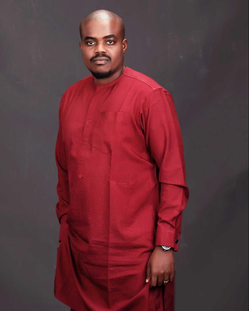 missidcteeh's tweet image. Na today I understand say even to drink garri na privilege. People are sickkkjjj jeeez. Thank you Mr Votu Obada for lending an helping hand #OOOF2025