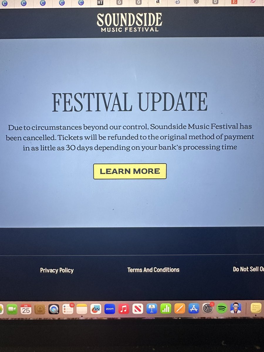 mitchscinema's tweet image. Welp that’s one less gig on the lineup for the fall I guess