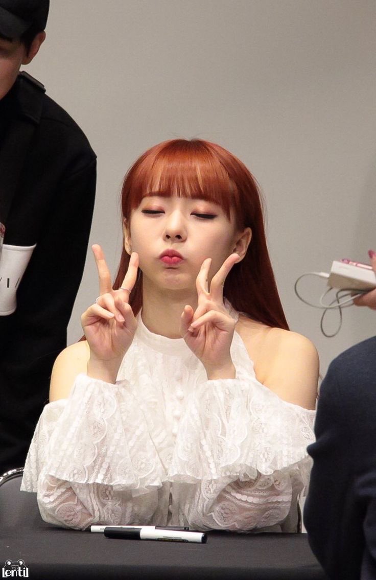 looblethink's tweet image. #vivi