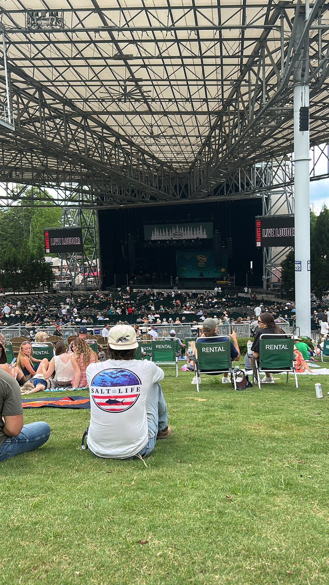 Bedalelover1969's tweet image. Over under 40 burners here? #BobDylan #Alpharetta