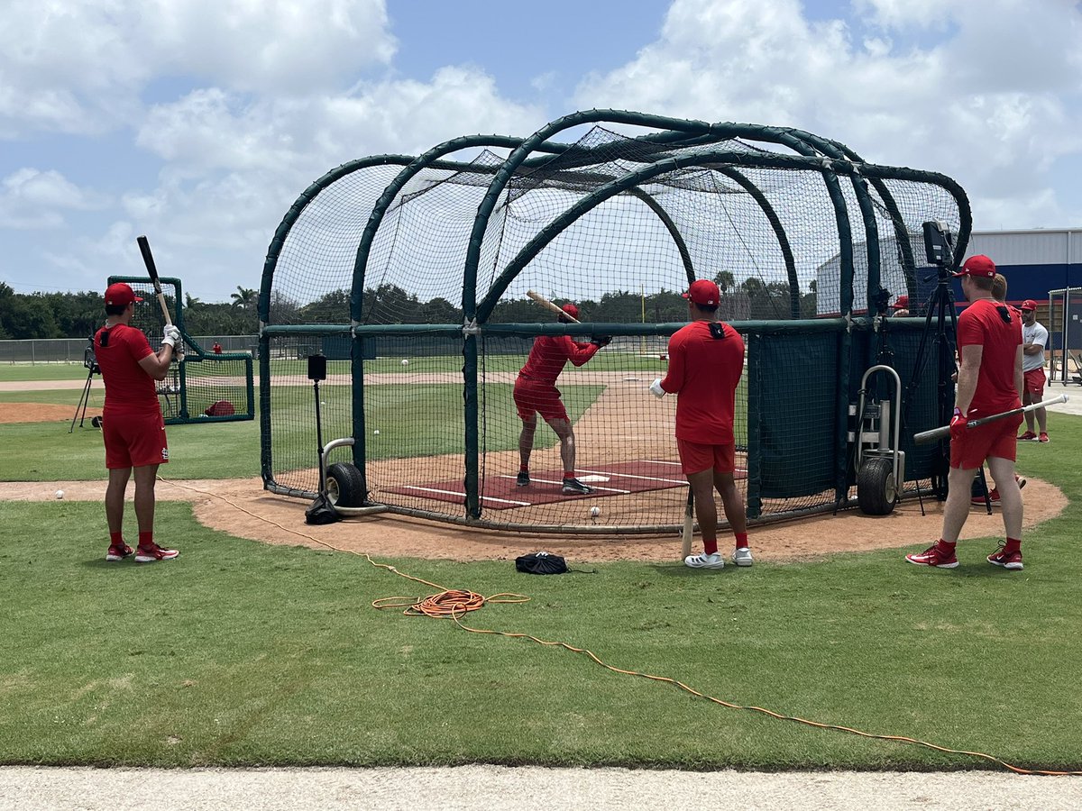 PrspCntSports's tweet image. Players in the St Louis Cardinals organization were working out on the field next to where one of our Freshwater Storm teams was playing this morning. Music was blasting and it provided a pretty cool atmosphere for our players.