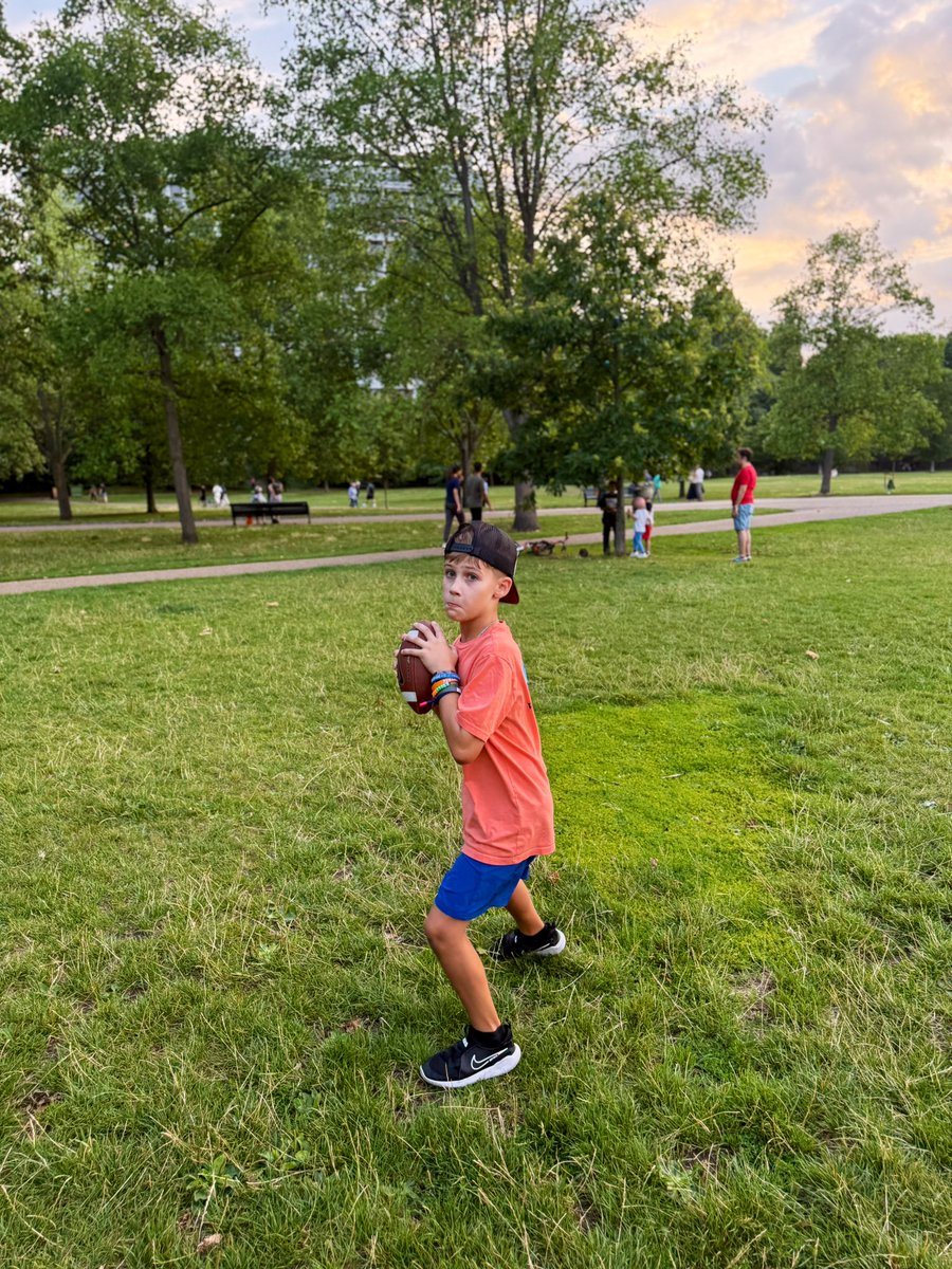 BeckettChaney's tweet image. Brought the real football to London’s Hyde Park