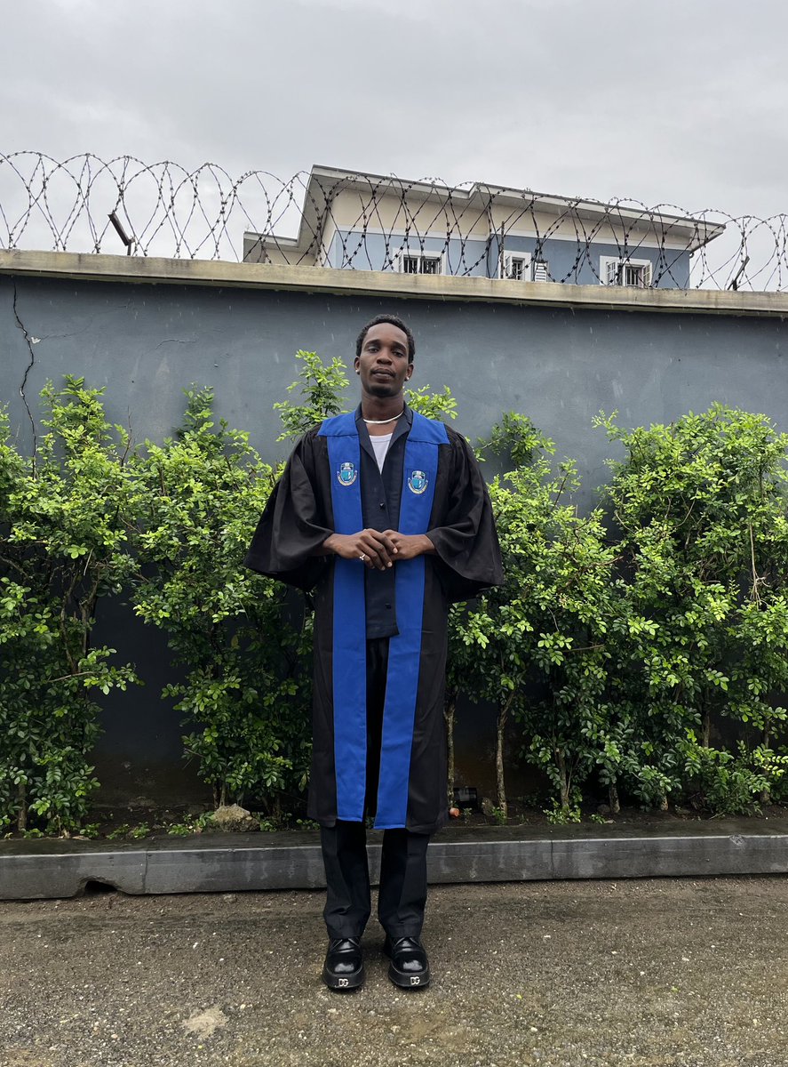 chimajiverse's tweet image. Triggered my release clause from Uniport🦒🍂