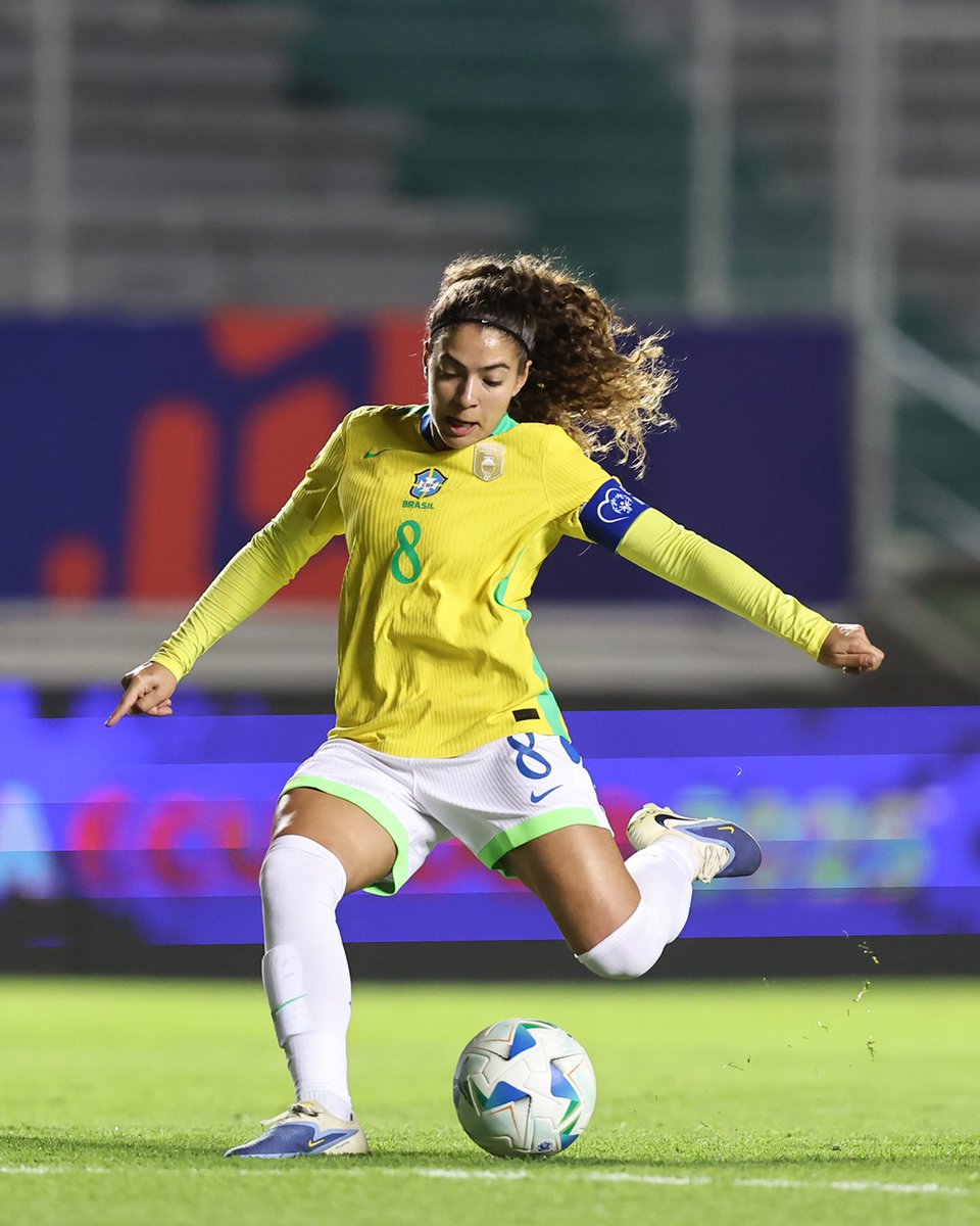 ORLPride's tweet image. The @CopaAmerica magic carries on as Marta, Angelina, and @SelecaoFeminina play their final group stage match 🪄
🇧🇷🆚🇨🇴
8 p.m. ET