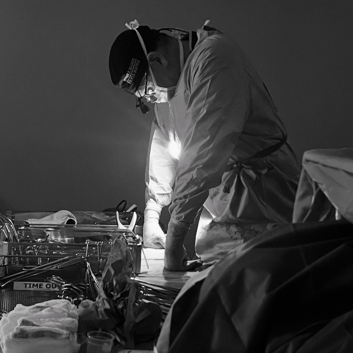 Andrew D. Fisher (@fisherad1) on Twitter photo How I felt after working* with #THEBOSS <a href="/bryanacotton1/">Bryan Cotton</a> for the first time.
*I’m actually trying to shield my white light in order to perform fluorescent angiography in a case that didn’t involve the boss. How I felt after working* with #THEBOSS <a href="/bryanacotton1/">Bryan Cotton</a> for the first time.
*I’m actually trying to shield my white light in order to perform fluorescent angiography in a case that didn’t involve the boss.