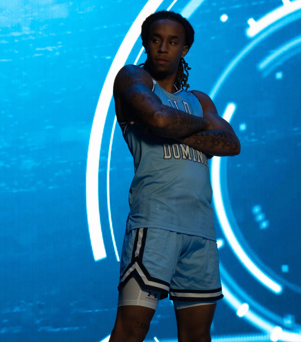 ODU_MBB's tweet image. Calibrating… 🔥

#ReignOn