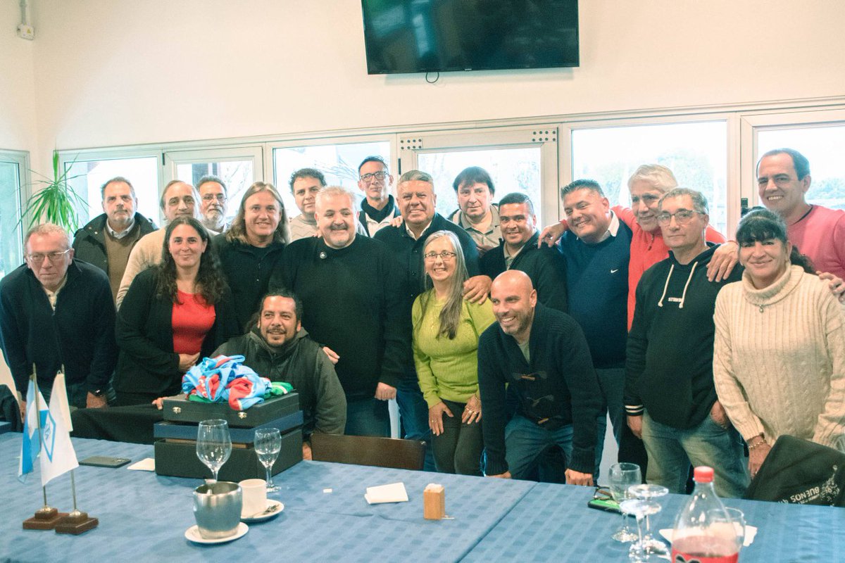 Chiqui Tapia (@tapiachiqui) on Twitter photo Felicitaciones a <a href="/dantemajori/">Dante Majori</a>, a la Comisión de Fúbol Juvenil e Infantil y a la Comisión de Estadio por el incansable trabajo que hacen por el crecimiento del fútbol argentino. Felicitaciones a <a href="/dantemajori/">Dante Majori</a>, a la Comisión de Fúbol Juvenil e Infantil y a la Comisión de Estadio por el incansable trabajo que hacen por el crecimiento del fútbol argentino.