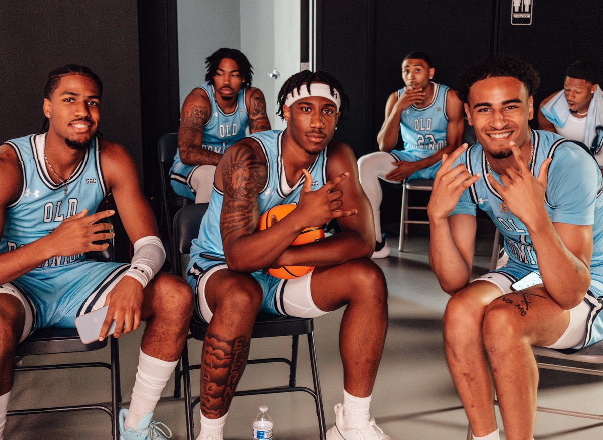 ODU_MBB's tweet image. Calibrating… 🔥

#ReignOn