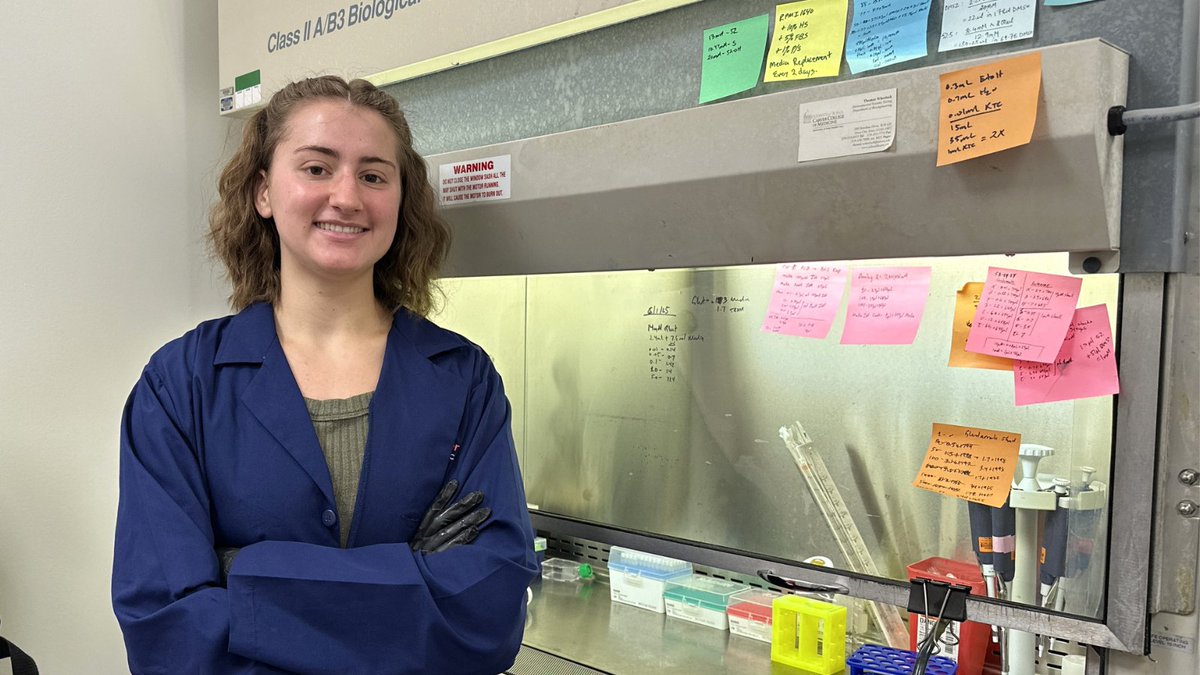 Celebrating Sarah Preston, a graduate student in our Drug Discovery and Experimental Therapeutics program, for earning a prestigious NIH T32 fellowship!

#UIowaPharmSci #pharmaceuticalresearch #experimentaltherapeutics #drugdiscovery