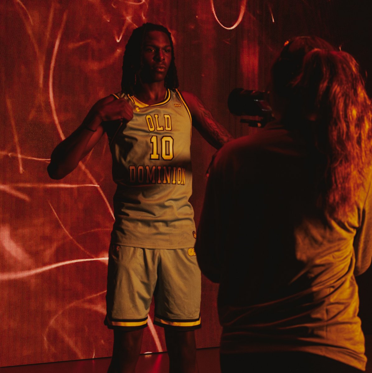 ODU_MBB's tweet image. Calibrating… 🔥

#ReignOn
