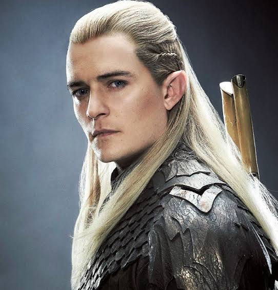 ChinuaEzenwa's tweet image. They should make a movie centered on Legolas from The Lord of the Rings already. I love his fighting style and moves!