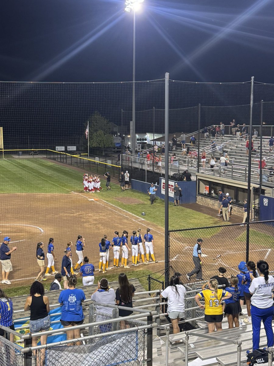 DelmarvaSports's tweet image. The magical run for Camden Wyoming Little League ends in the seventh inning of the regional final. 

Congrats on a phenomenal regional!

#LocalTeamsBigDreams

@preston_motor