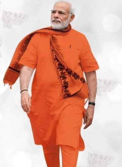 Ethirajans's tweet image. The unbeaten campaigner arrives in TN today to celebrate the undefeated conqueror!
#TNWelcomesModi #RajendraChola