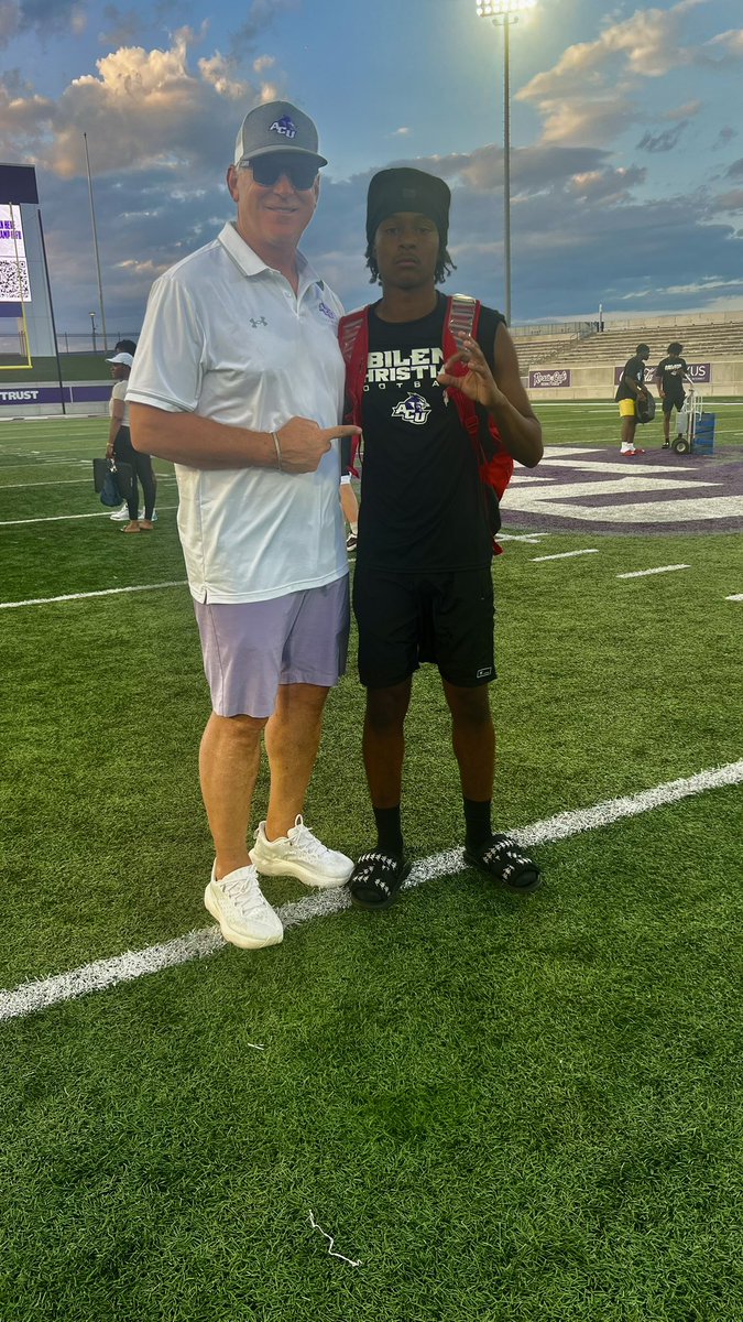 Had a great camp at <a href="/ACUFootball/">ACU Football</a>🙏🏾.
freshman season incoming …💪🏾🪜🪜

<a href="/GodsWarrior615/">DJ Williams</a> <a href="/mansfield_fb/">Mansfield Football</a> <a href="/coachp_ACU/">Keith Patterson</a> <a href="/Coach__OMalley/">Coach O’Malley</a> <a href="/CoachCPulliam/">Coleby Pulliam</a> <a href="/PrepRedzoneTX/">Prep Redzone Texas</a> <a href="/TXRecruits/">Texas Recruits</a>  <a href="/TXTopTalent/">TX TOP TALENT</a>