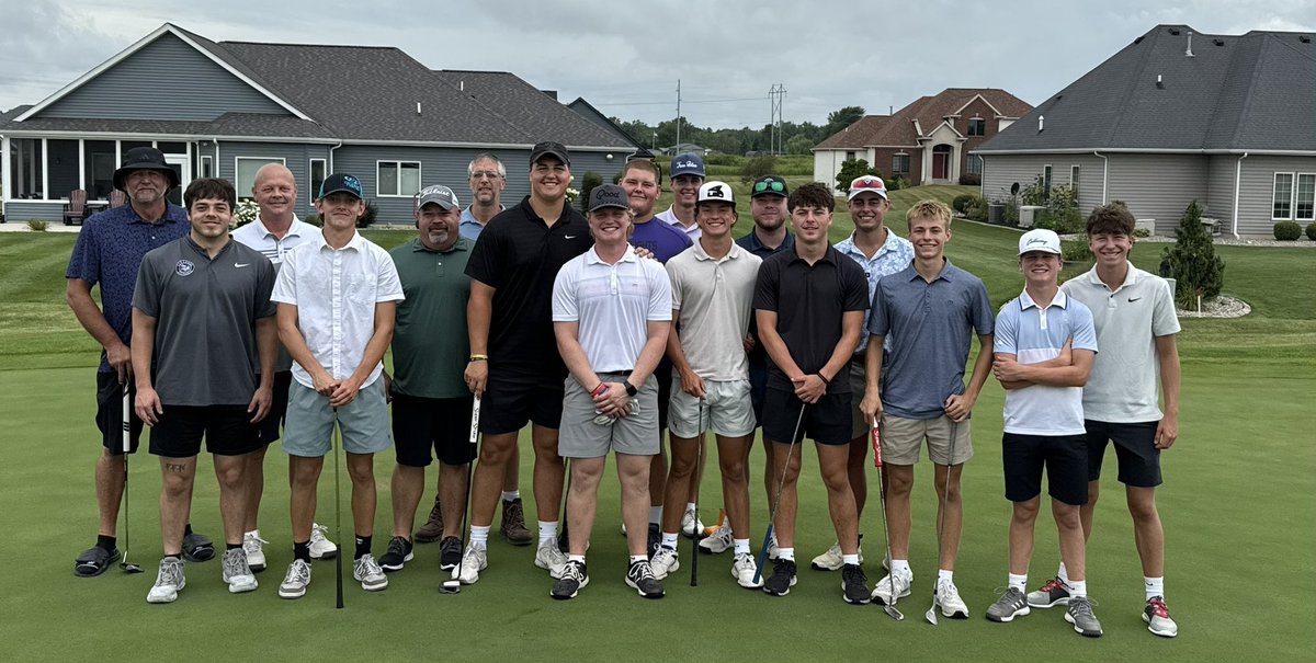 What a great day at the 3rd annual Leo Football Golf Outing!  Thank you to all our sponsors, golfers, and Noble Hawk Golf Links.  Go Lions!  
*Pictured are former and current Lions*