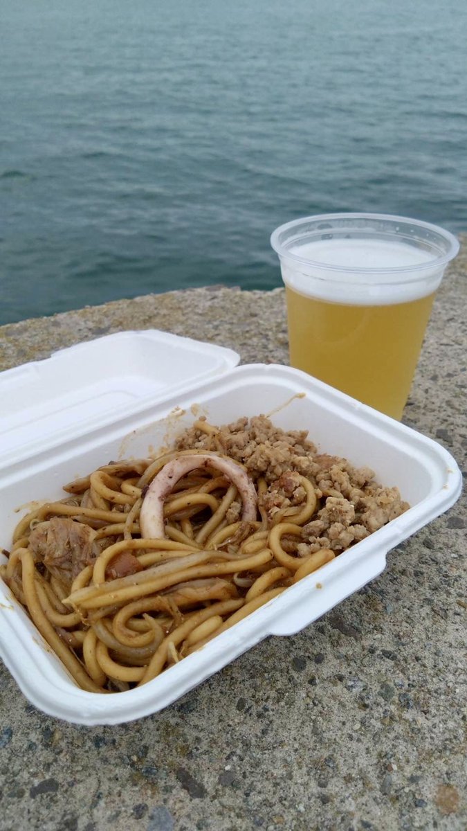 99Official3's tweet image. 【男鹿フェスDAY1👹】
今年も始まりました🥳
🥢秋田味噌焼き玄米めん
🐙タコさんウィンナー🆕
🍺クラフトビール
男鹿のクラフトビール「ブラッスリー オグレスクエット」と、男鹿の海でお待ちしてます🌊
#99麺 #玄米麺 #玄米めん #玄米
#男鹿フェス #男鹿フェス14 #ONRF1
#男鹿フェス飯14