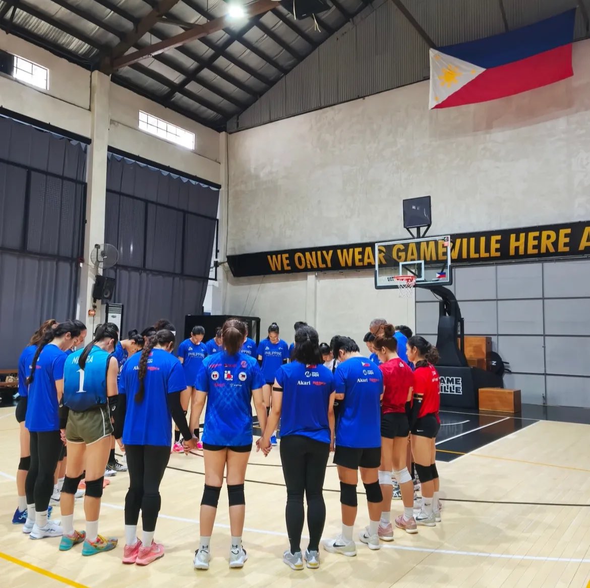 tj_canino's tweet image. Final tune-up match before heading to 🇹🇭Thailand for SEA V.League Leg 1!
LET'S GO, GIRLS! 🇵🇭🫡
📸 ig | alas pilipinas