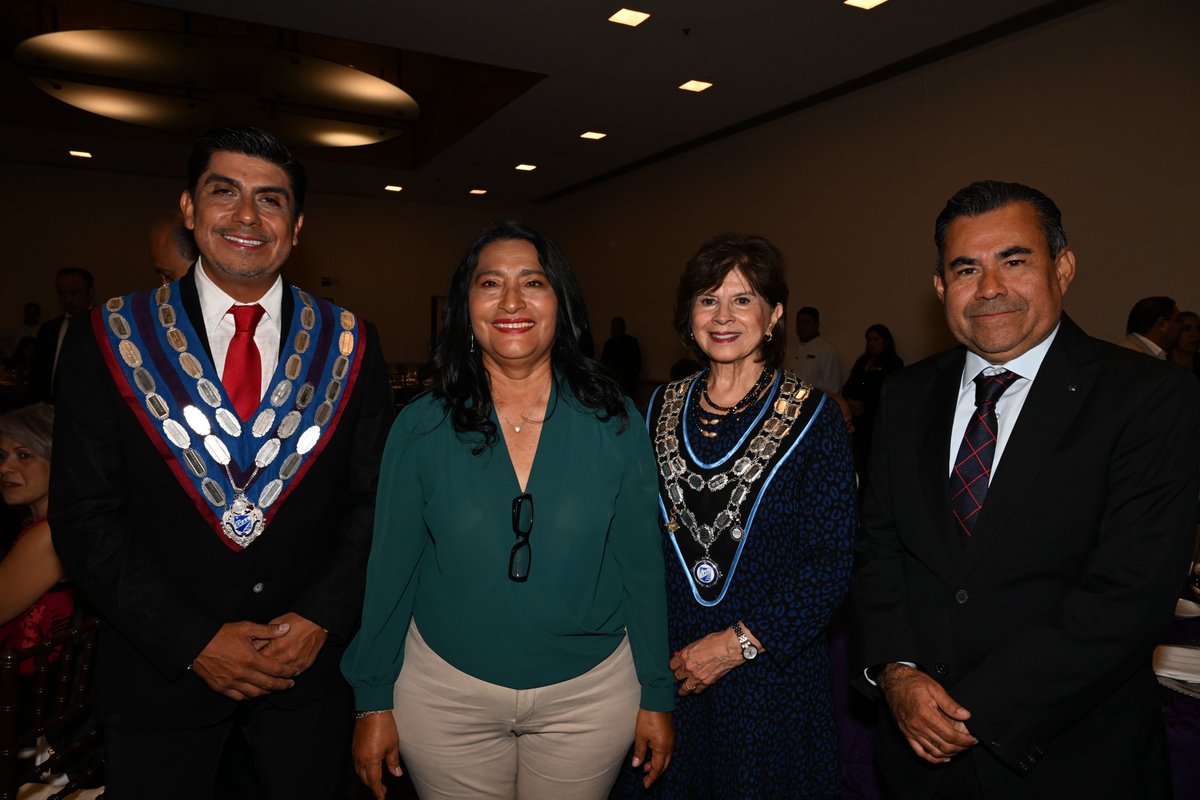 SKÅL INTERNACIONAL IMPULSA LA REACTIVACIÓN TURÍSTICA DE ACAPULCO CON CENA FRATERNA EN EL MARCO DEL ROADSHOW CDMX 2025

En el marco de las actividades de la Caravana Turística CDMX–Acapulco 2025, el Club Skål Internacional de la Ciudad de México, el Club Skål Acapulco y el