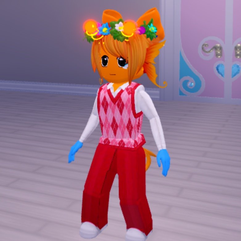 salbPLZ's tweet image. guppy in royale high!!