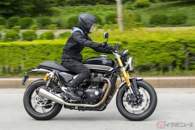 Accela@バイク記事紹介 tweet media