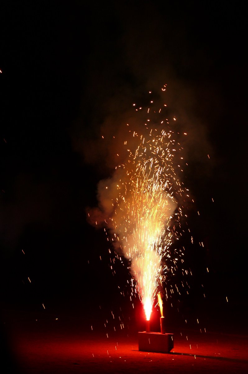 etoile_nn's tweet photo. 夏の狼煙

#firework 
#写真好きな人と繋がりたい https://t.co/0B4R1ThmdU