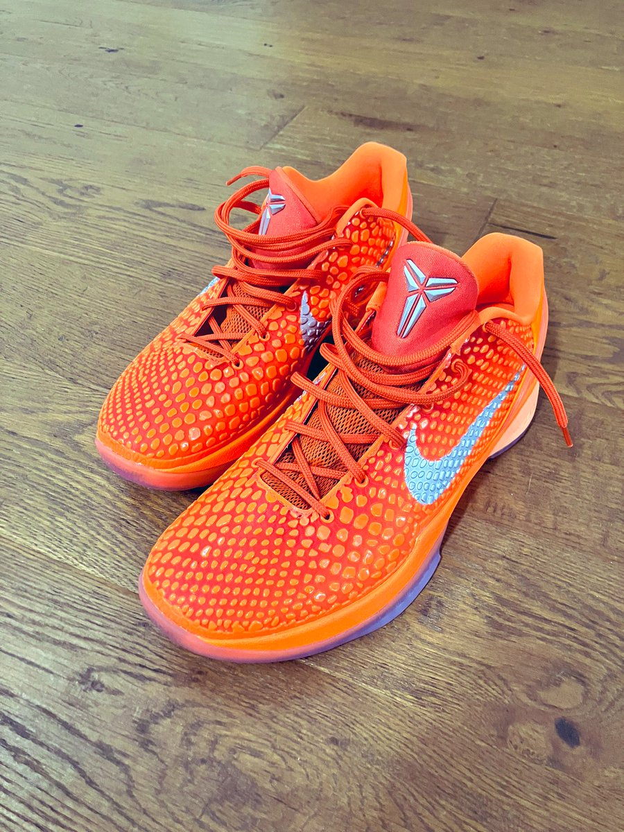 Ryosuke_fuji's tweet image. NIKEのバッシュにログインしました(25年ぶり2回目)