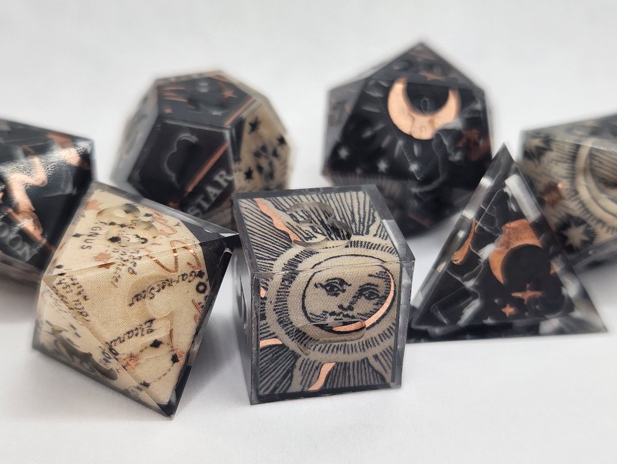 Sinnamon_Dice's tweet image. Celestial Deck Dice Set is Back!!
#dnd #ttrpg #handmadedice #dice #dungeonsanddragons