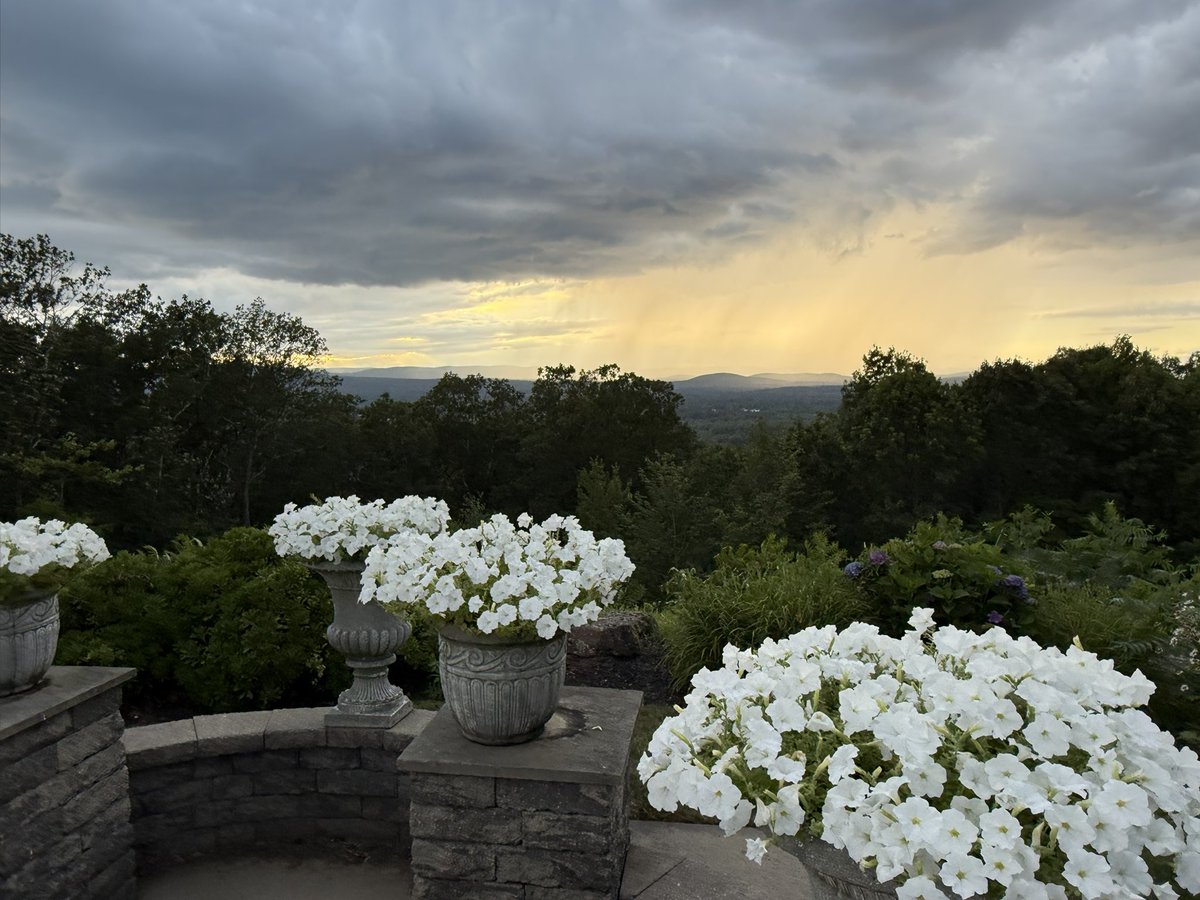 caryschmidt's tweet image. Beautiful sunset and storms over the Berkshire Mnts. tonight!