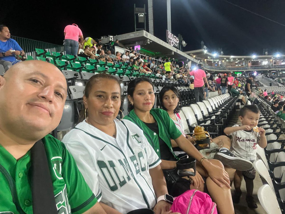Peraza1983's tweet photo. https://t.co/M0q5gUV9Xp
