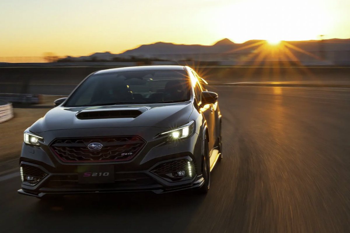 SUBARU_CORP's tweet image. 夏到来!
夏の風を感じながらドライブしたくなる季節ですね🌬️
今回はSUBARUのスポーツモデルをピックアップしました☝️
皆さんのタイプはどれですか?
①WRX S4
②BRZ
③WRX STI S210
コメントで教えてください✨
