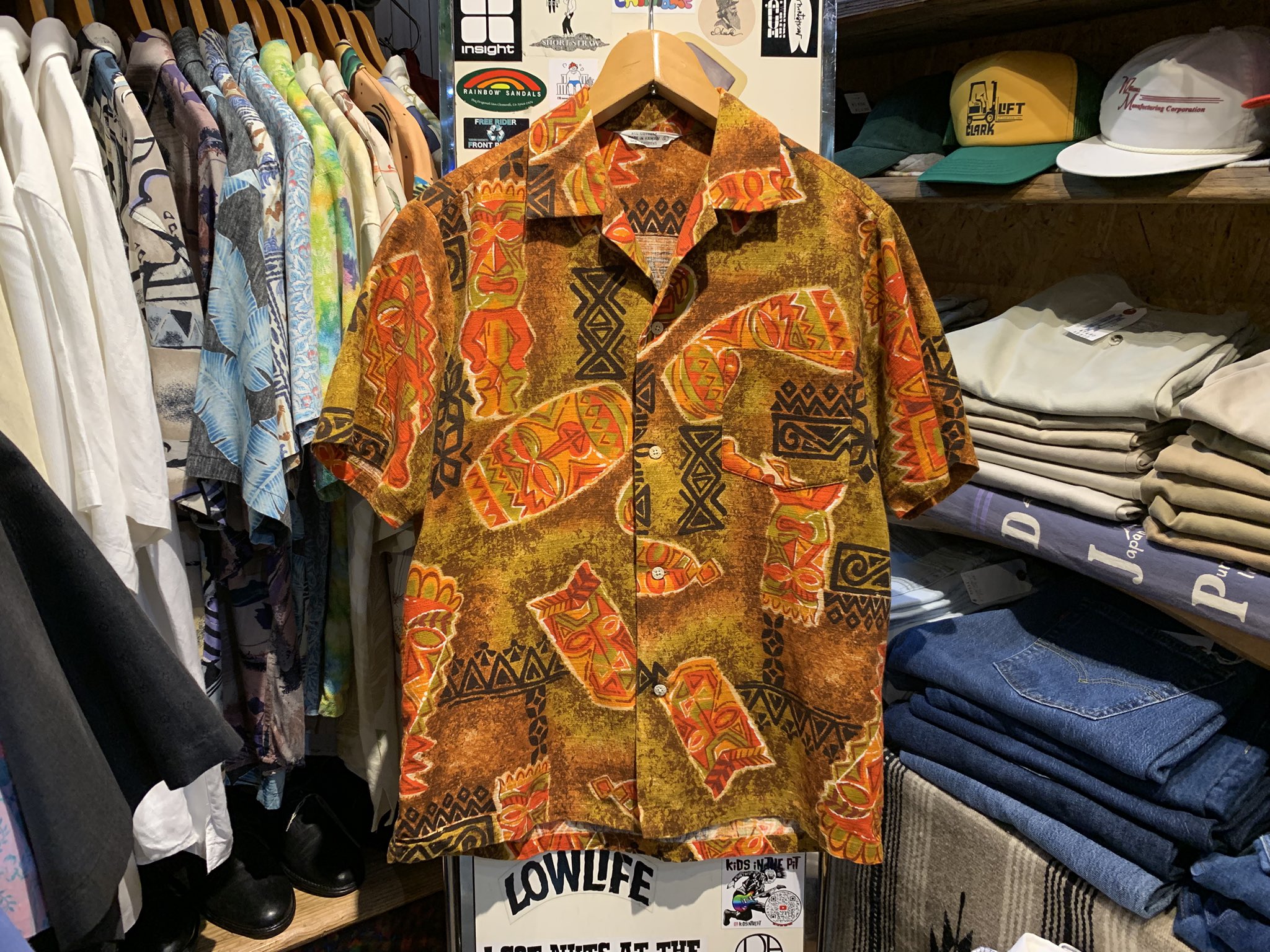 送込⚫︎昔の大きな木製トランク ハワイ Hawaii●アメリカンビンテージ● 送込⚫︎昔の大きな木製トランク ハワイ Hawaii○アメリカン