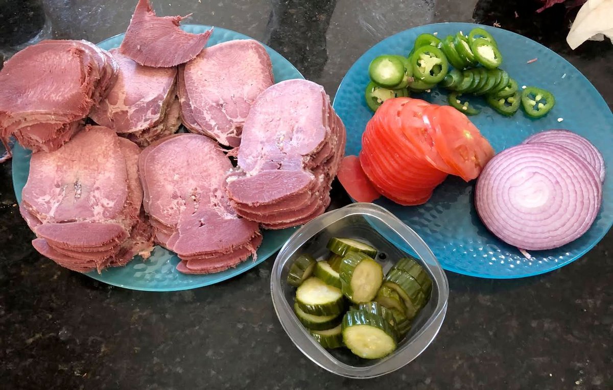MichaelARothman's tweet image. I make sandwiches!
Home-cured tongue, home-made pickles, and accoutrements for me to assemble sandwiches.
This will serve as Rothman lunch. ๐