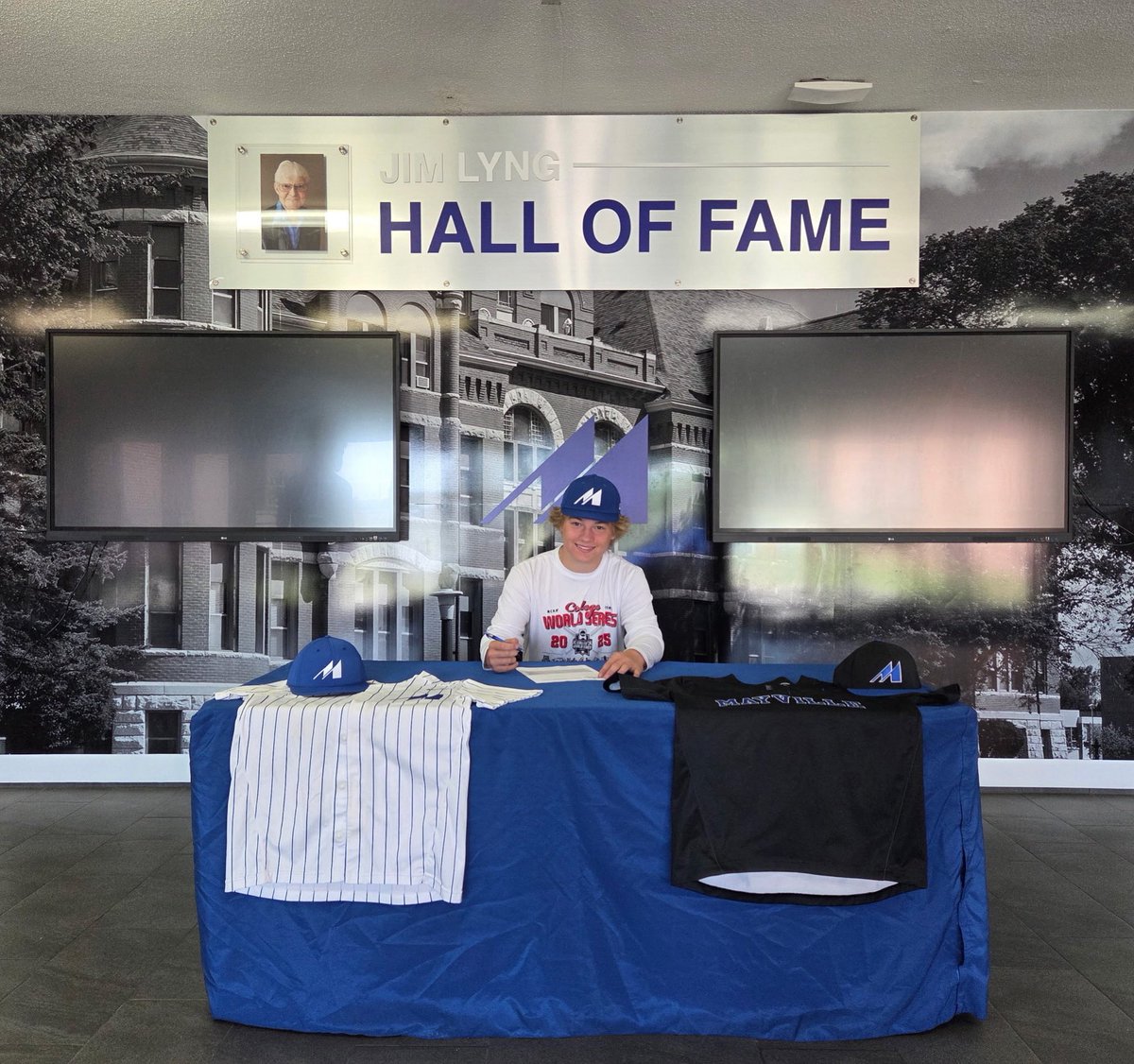 Post400Baseball's tweet image. Congratulations to Post 400 player, Jayce Burns, on signing to play baseball at Mayville State! We can’t wait to watch you continue your baseball career.
#post400