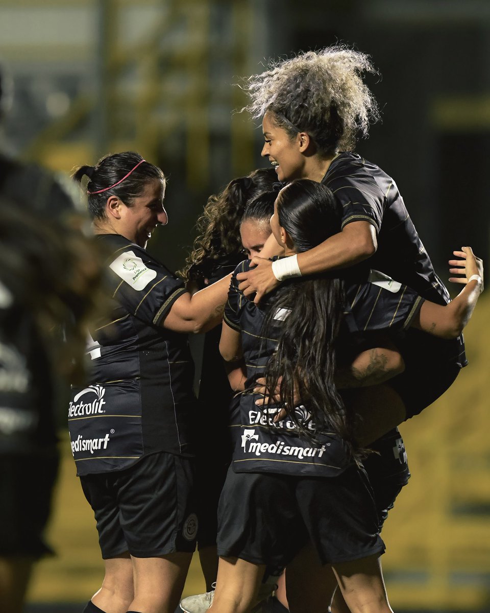 🔚⚽ ¡Final del partido!
 
⚪⚫Sporting FC 3-1 Club Sport Herediano 🟡🔴

👉: Hariana

¡Gran gane Albinegro! 🤍🖤🤩
 
#somossporting #somospuravida