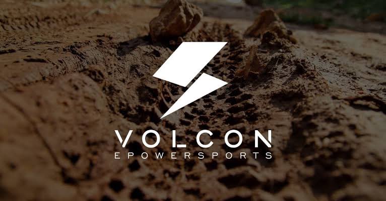 CryptoNewsHntrs's tweet photo. 🚨 BREAKING 🚨
Electric vehicle maker, Volcon Inc., just dropped a massive move! They've bought 3,183 #Bitcoin for a whopping $375 million! 🚗⚡💰
#Crypto #Bitcoin #EV #Volcon #CryptoNews #CryptoMarket #Investing #Economy https://t.co/KLcUUoIofO