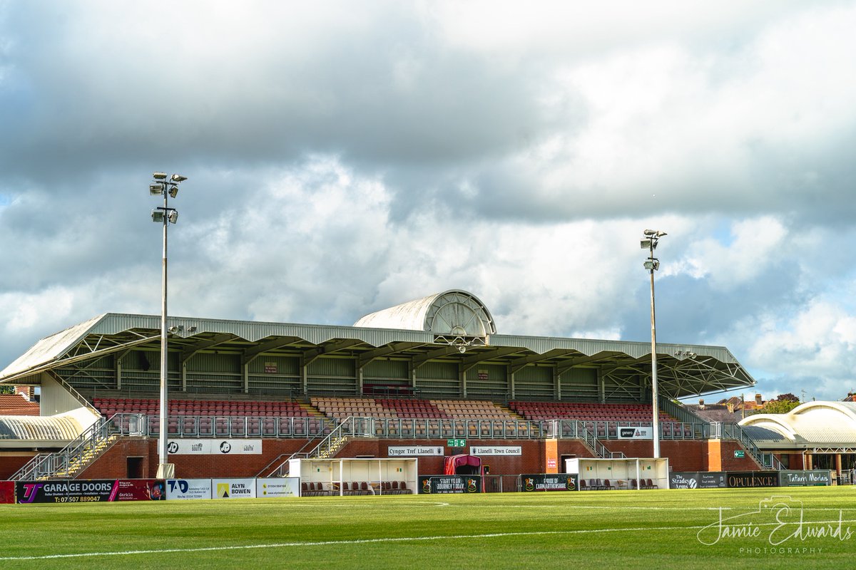 ⚽️ ITS MATCHDAY!

We’re back at Stebonheath Park this afternoon as the Reds take on an Arthurian League Representative Team who are making the trip all the way from London!

⏰ 2pm Kick Off
🎟️ £5 Adults, £3 Concessions &amp; U16 on the gate. Purchase tickets online;