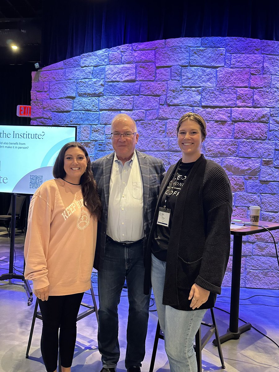 Lisa Foster tweet media