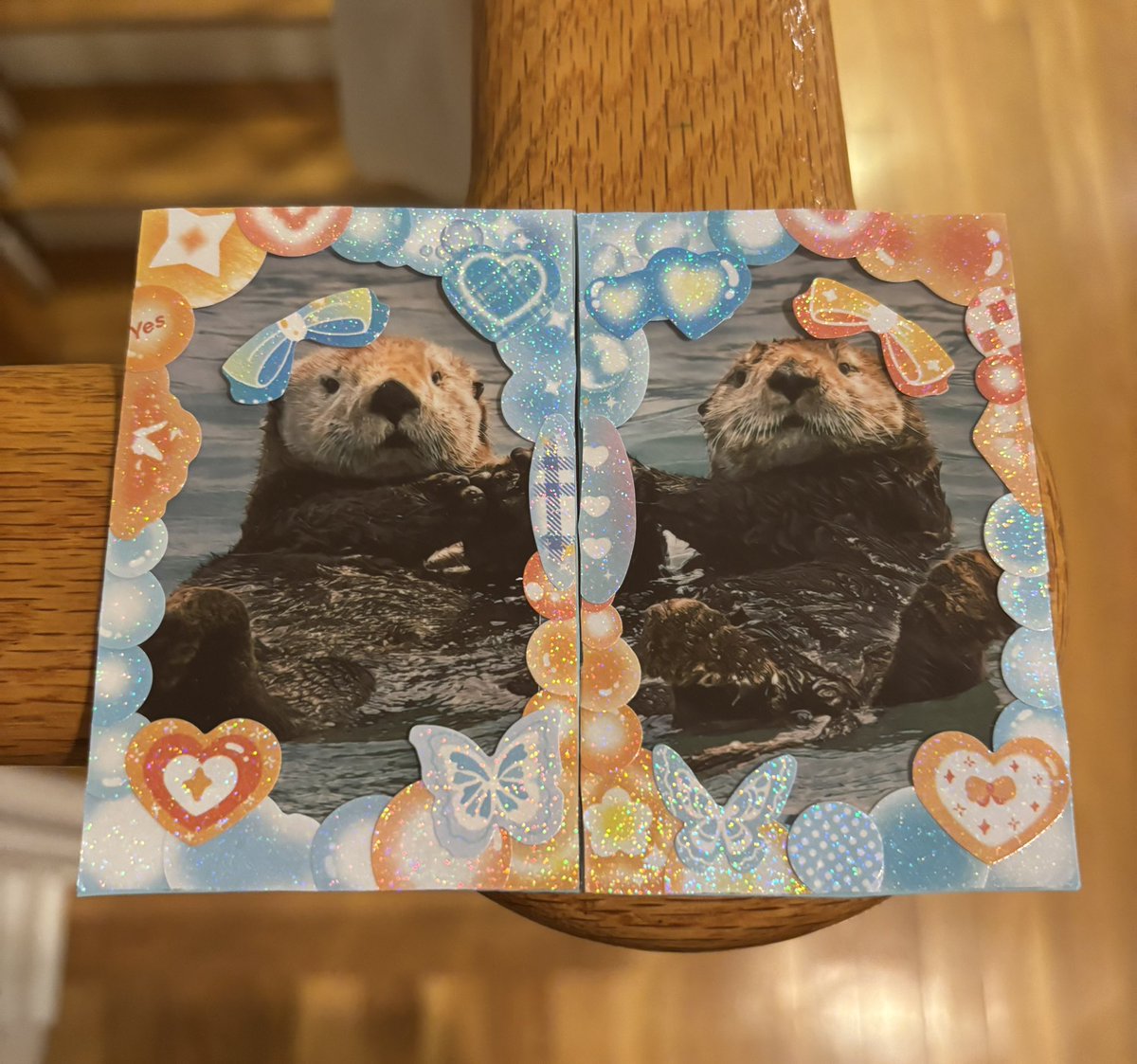 but_ytho1's tweet image. Hey guys my commissions are open for photocards!!!
~Single card $8
~One sided keychain $10
~Double sided keychain $12
Dm if interested :3