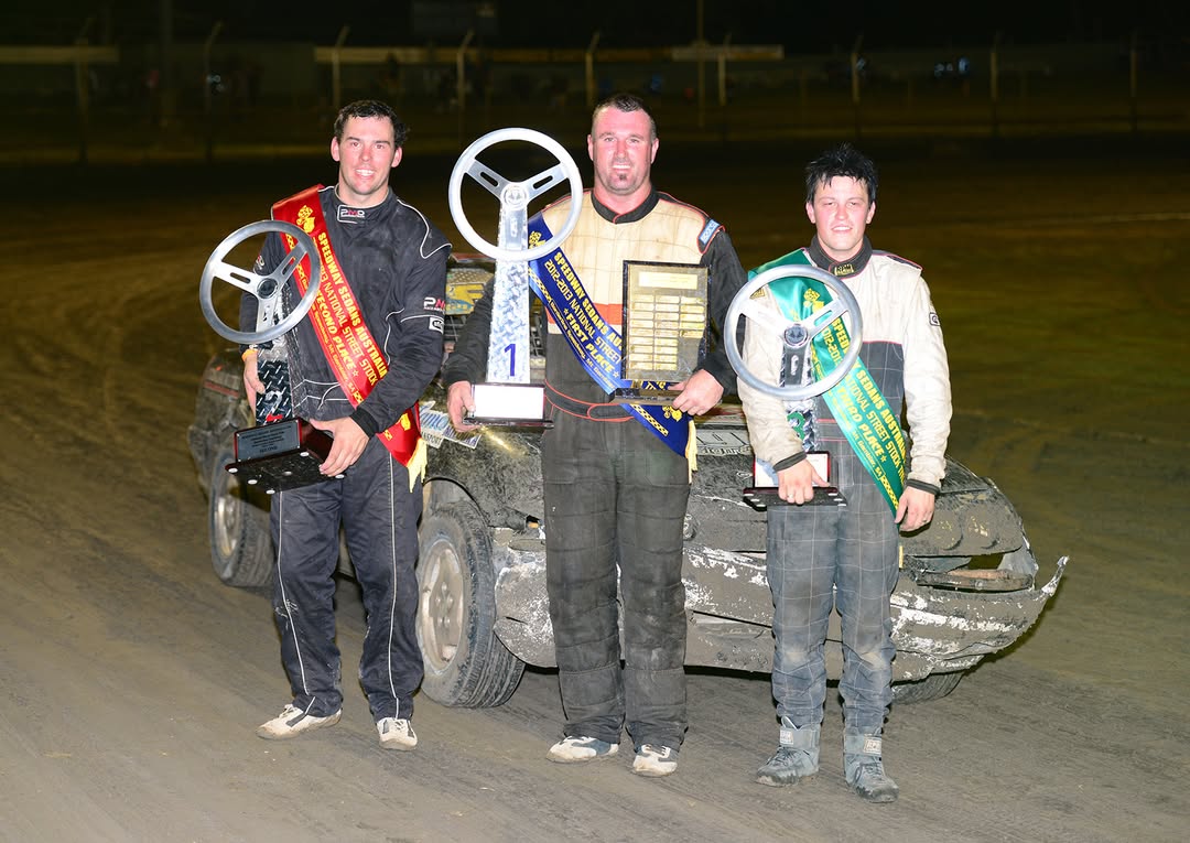 totally_msport's tweet image. HAPPY Birthday, Robbie Faux. The two-time National Street Stock Title holder (2013 & 2014) from Mildura in Victoria turns 47 today.
#TotallyMotorsport
#YourMotorsportFix