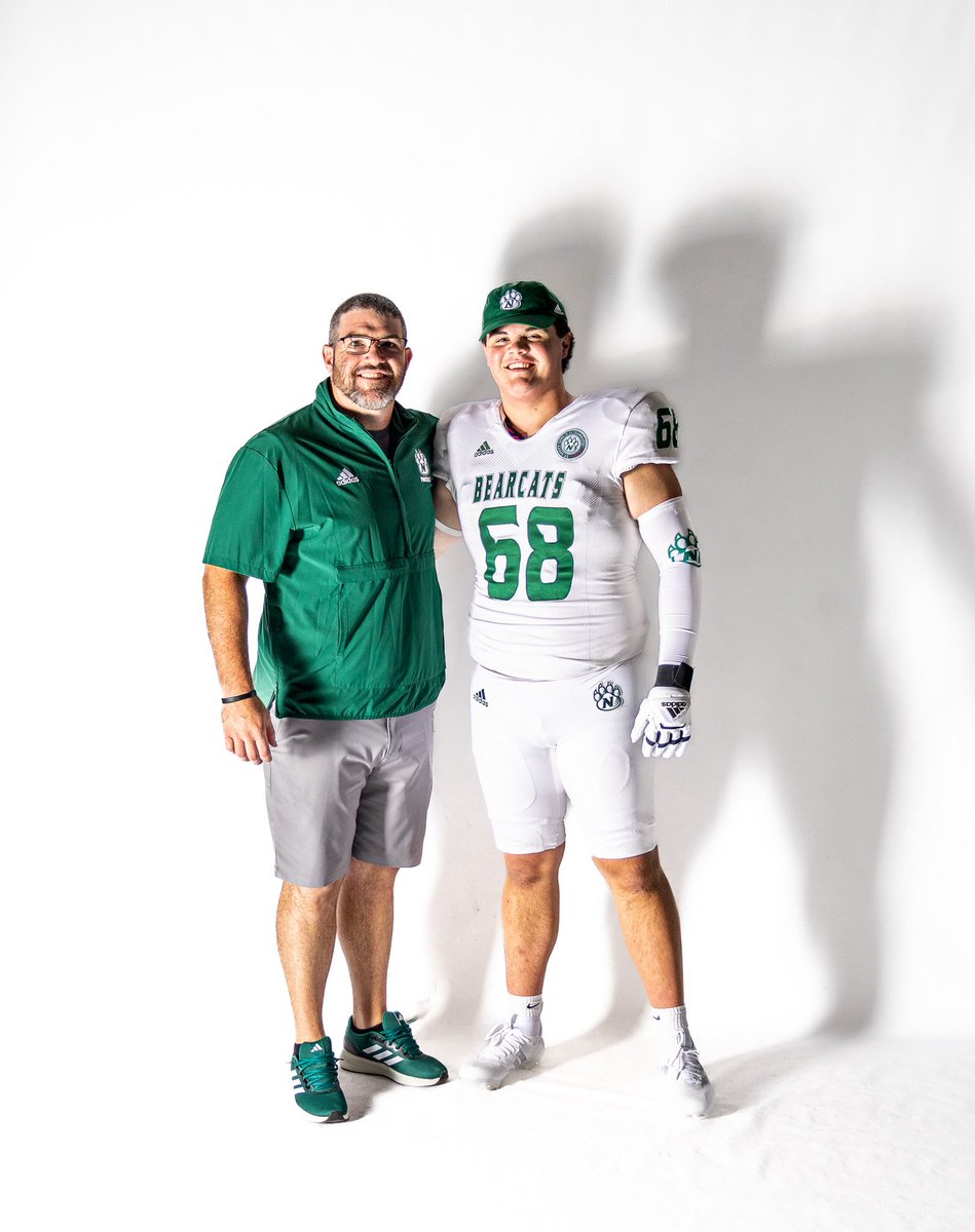 Landon Harper (@landonharper26) on Twitter photo I had a great Official Visit today at <a href="/NWBearcat_FB/">Northwest Football</a>! Thank you <a href="/CoachMcMenamin/">John McMenamin</a>, <a href="/Coach_Prosser/">Collin Prosser</a> and <a href="/CoachDavis_87/">Roberto Davis</a>!
#AGTG #BearcatNation #MIAA #OffensiveLineman #Classof2026 #CFBRecruiting <a href="/JPRockMO/">JP Rock</a> <a href="/RecruitTigersFB/">Recruit Republic Tigers FB</a> <a href="/RepMoTigersFB/">Republic Tigers Football</a> <a href="/Republic_Tigers/">RepublicTigerSports</a> <a href="/RepmoAthletics/">REPMO Athletics</a> <a href="/bench424nmore/">Mark Gibson</a> I had a great Official Visit today at <a href="/NWBearcat_FB/">Northwest Football</a>! Thank you <a href="/CoachMcMenamin/">John McMenamin</a>, <a href="/Coach_Prosser/">Collin Prosser</a> and <a href="/CoachDavis_87/">Roberto Davis</a>!
#AGTG #BearcatNation #MIAA #OffensiveLineman #Classof2026 #CFBRecruiting <a href="/JPRockMO/">JP Rock</a> <a href="/RecruitTigersFB/">Recruit Republic Tigers FB</a> <a href="/RepMoTigersFB/">Republic Tigers Football</a> <a href="/Republic_Tigers/">RepublicTigerSports</a> <a href="/RepmoAthletics/">REPMO Athletics</a> <a href="/bench424nmore/">Mark Gibson</a>