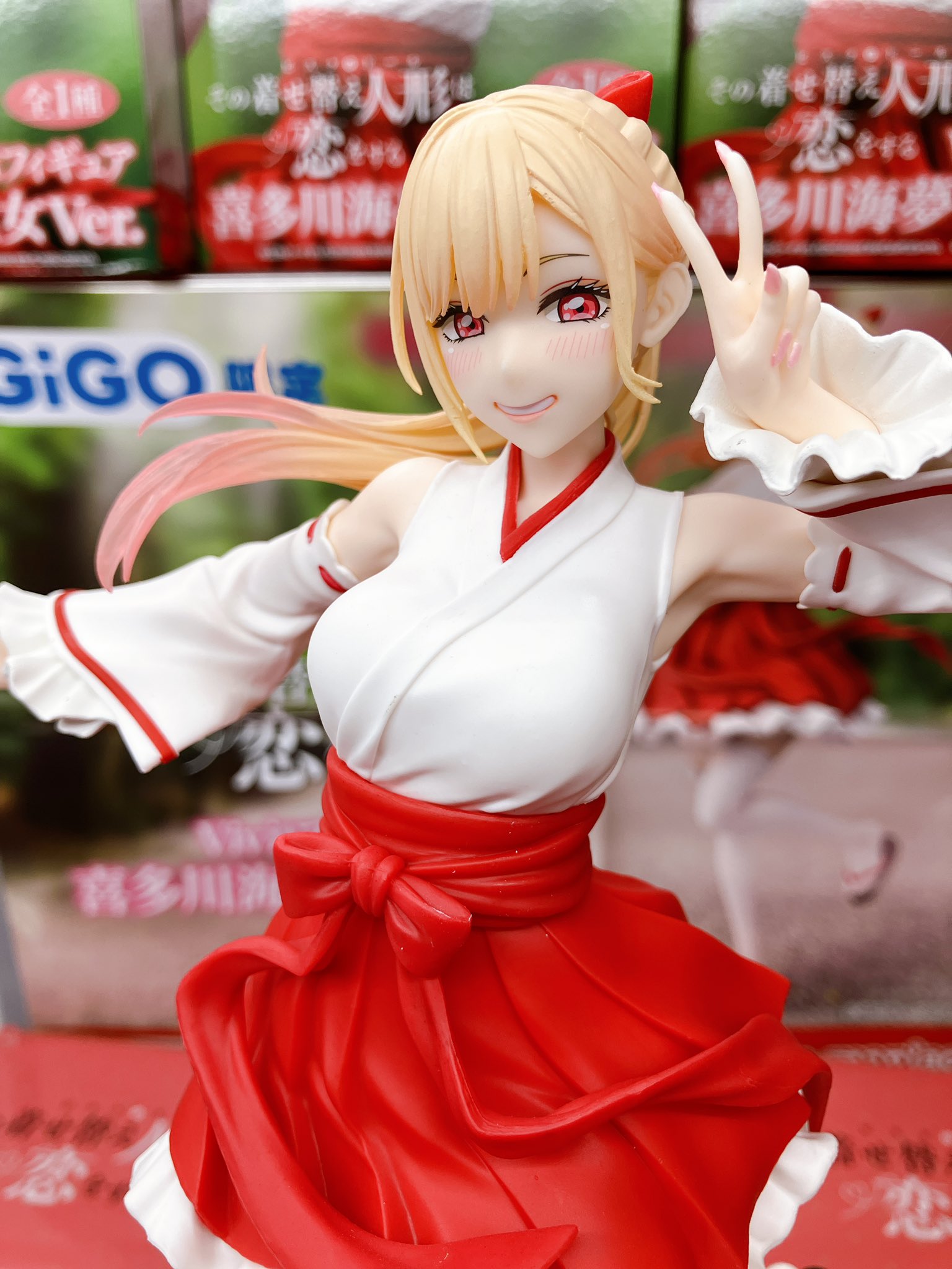 着せ恋 喜多川海夢 GiGO限定巫女フィギュア&Desktop Cute ×2 GIGO限定】その着せ替え人形は恋をする Vivit 喜多川海夢 巫女
