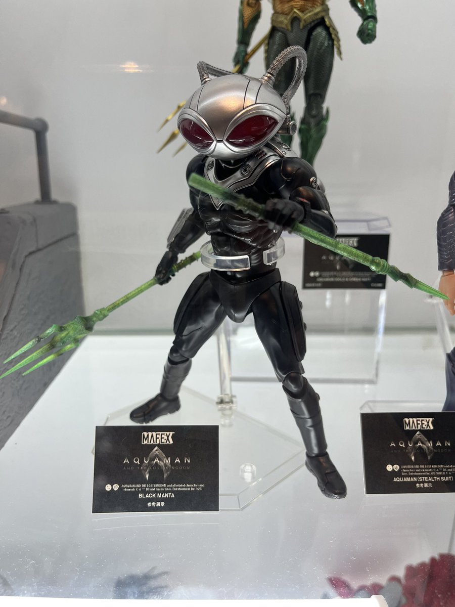 MAFEX アクアマン　⭐️値下げしました。 MAFEX/ アクアマン 失われた王国 AQUAMAN AND THE LOST KINGDOM