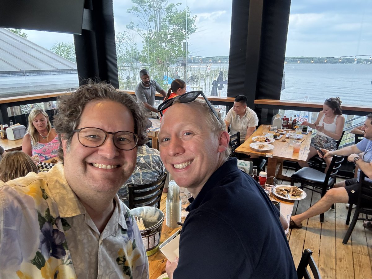 elliotthaut's tweet image. Trauma/ACS Fellowship graduation party tonight for 3 amazing @hopkinssurgery @HopkinsTrauma fellows. Good luck in your new jobs. @jdotjuhng @JosephSakran