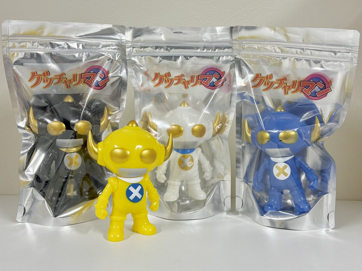 mekappal's tweet image. 7月27日(日)幕張メッセ
ワンダーフェスティバル2025夏
メカッパル 卓番号 4-11-12
『ゲッチャリマン』
基本のイエローをメインに
メンバー多数を勢揃い!
特殊カラーも登場です!!
是非ともよろしくお願いします
#ソフビ #sofubi #ゲッチャリロボ #オタクリーム #WF2025S