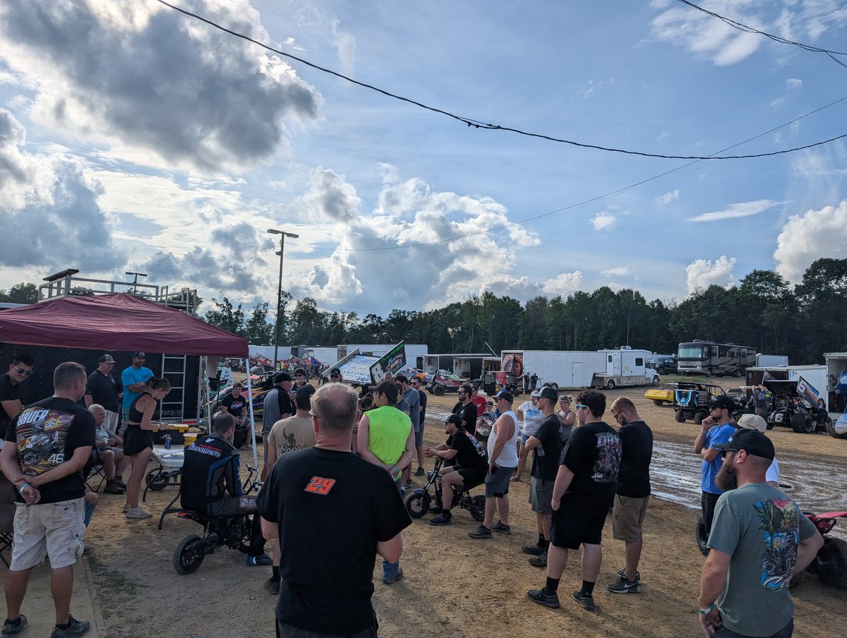 mikevleone's tweet image. .@FASTseries drivers meeting underway @TriCityRaceway