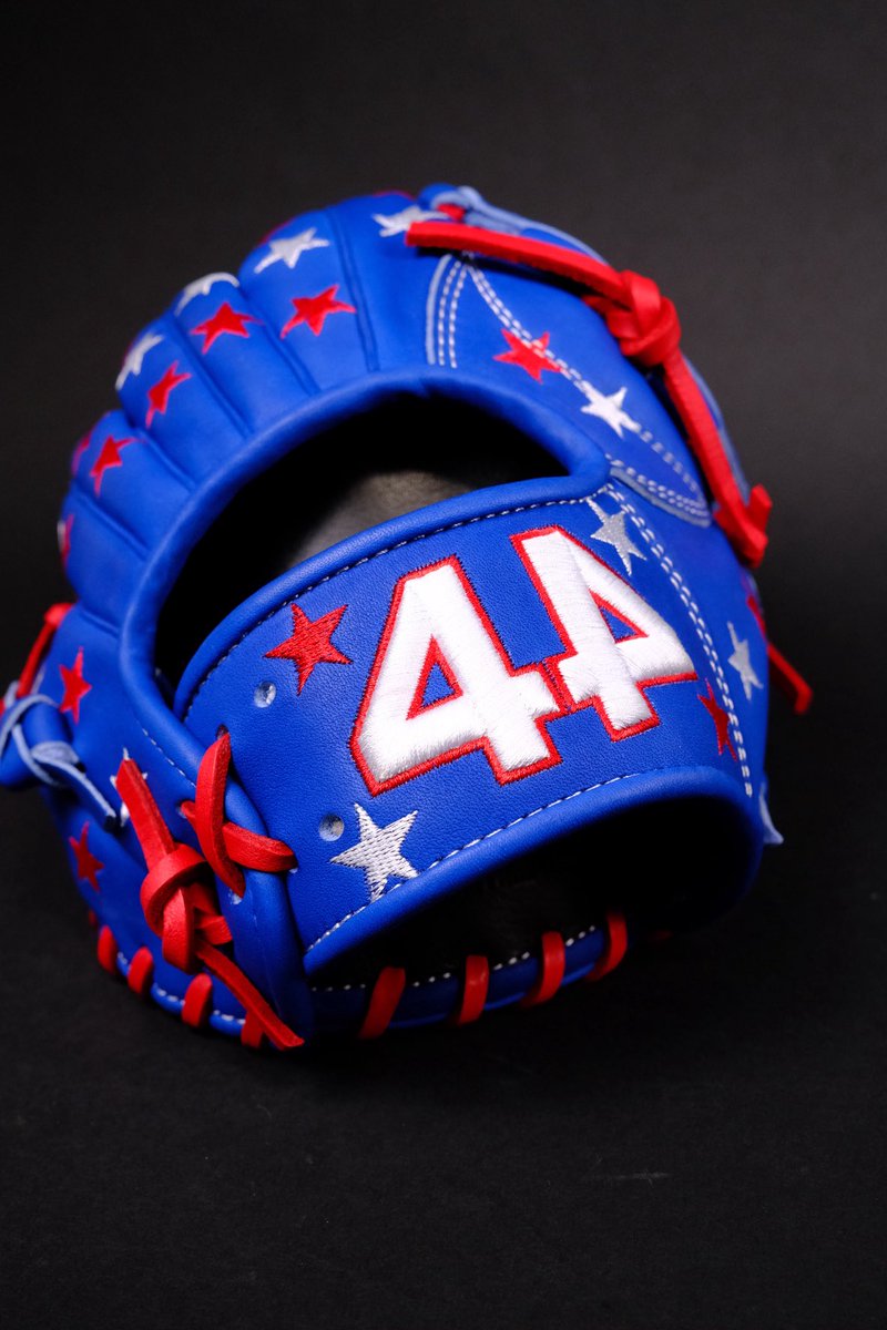 This <a href="/PitchingNinja/">Rob Friedman</a> collab goes crazy 🤩