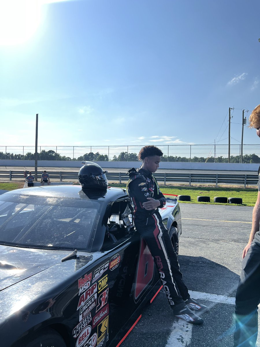 RevRacin's tweet image. Practice ⏰ for .@NLyons14 at @acespeedway1
#TeamChevy | @Max_Siegel