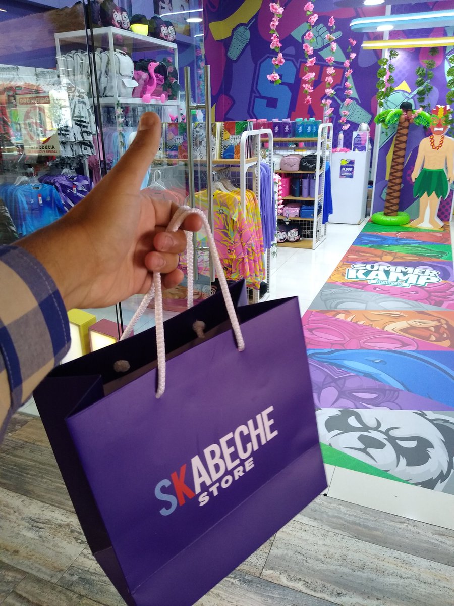 🐨sk1_charlie🐬 🇲🇽 (@charlieskabecho) on Twitter photo Alfin conocí la skabeche store 😃 hermosa tienda chicos 👍 todo 10/10, la temática del summer uff por cierto les dejé un sobre con las figuras de fomi que les eh echo pa que sepan que fui yo eh 🤨 ahí las enmarcan xD <a href="/Bryan_SKabeche/">Bryan SKabeche 🐨</a> <a href="/Eddy_SKabeche/">Eddy SKabeche</a> <a href="/SKabecheTV/">SKabeche</a> Alfin conocí la skabeche store 😃 hermosa tienda chicos 👍 todo 10/10, la temática del summer uff por cierto les dejé un sobre con las figuras de fomi que les eh echo pa que sepan que fui yo eh 🤨 ahí las enmarcan xD <a href="/Bryan_SKabeche/">Bryan SKabeche 🐨</a> <a href="/Eddy_SKabeche/">Eddy SKabeche</a> <a href="/SKabecheTV/">SKabeche</a>
