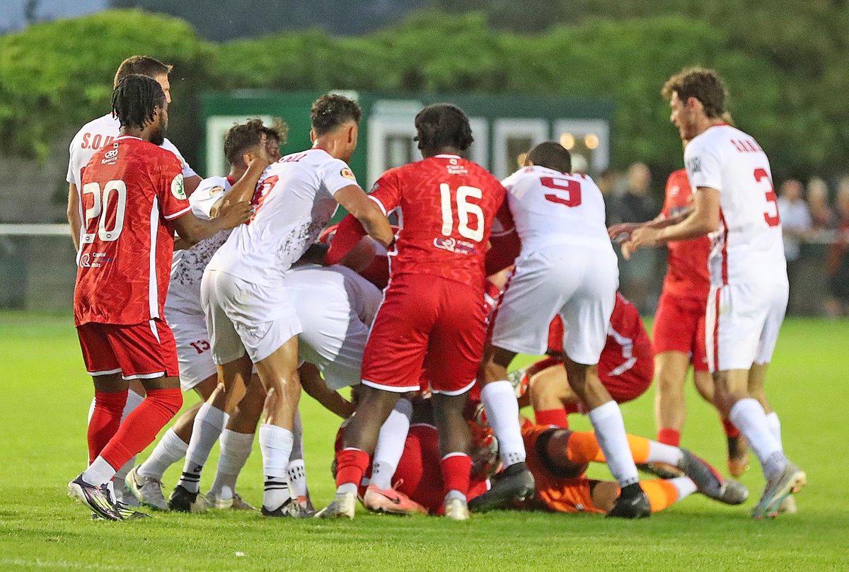 NickyHayesPhoto's tweet image. A big melee in the second half of this evening's @EssexSenior clash between @EnsignOfficial and @SoulTHFC resulted in three red cards in a feisty opening night league encounter which the visitors won 5-2 @CJPhillips1982 Echo.